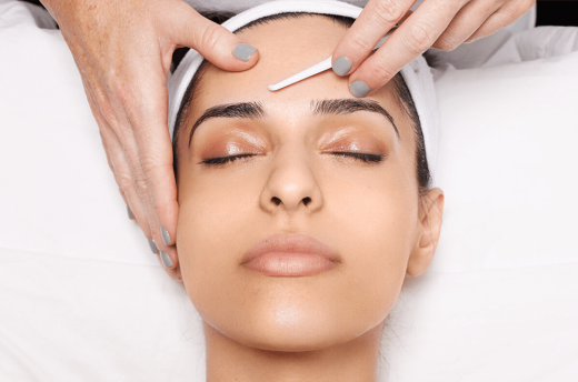dermaplaning-2 Dermaplaning